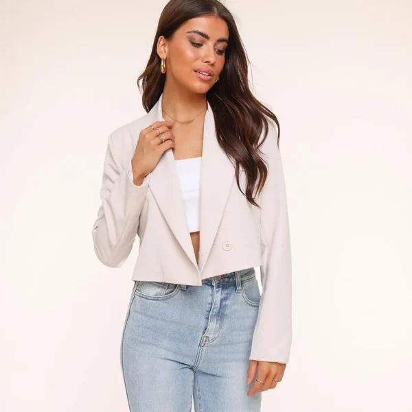 Beige Cropped-Blazer<Olivia & Kate Best Sale